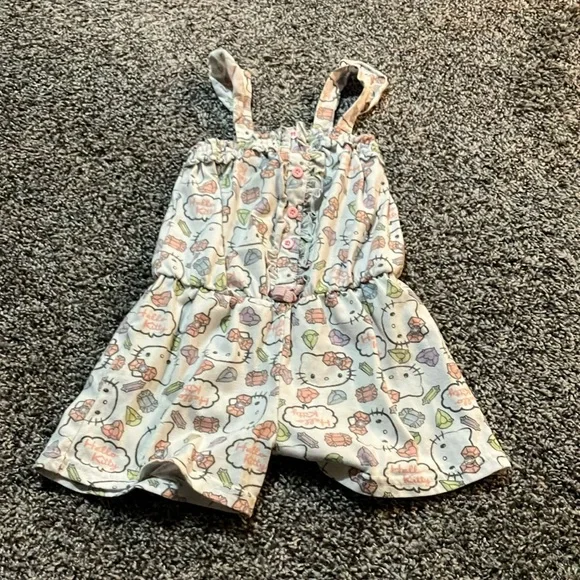 Hello kitty romper - Picture 1 of 1